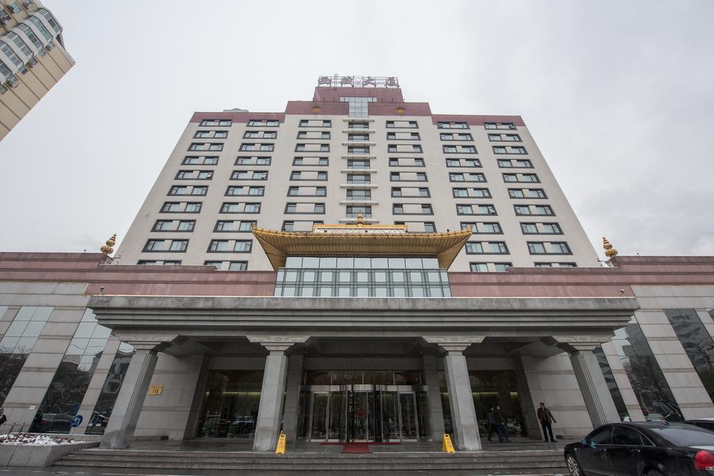 Beijing Tibet Hotel Екстер'єр фото